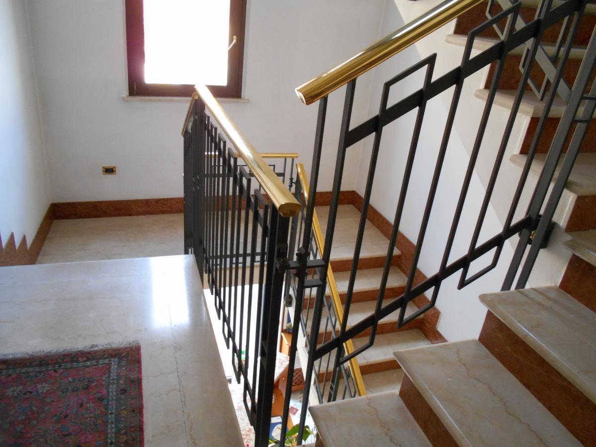 Castel Goffredo Hotel Paris מראה חיצוני תמונה